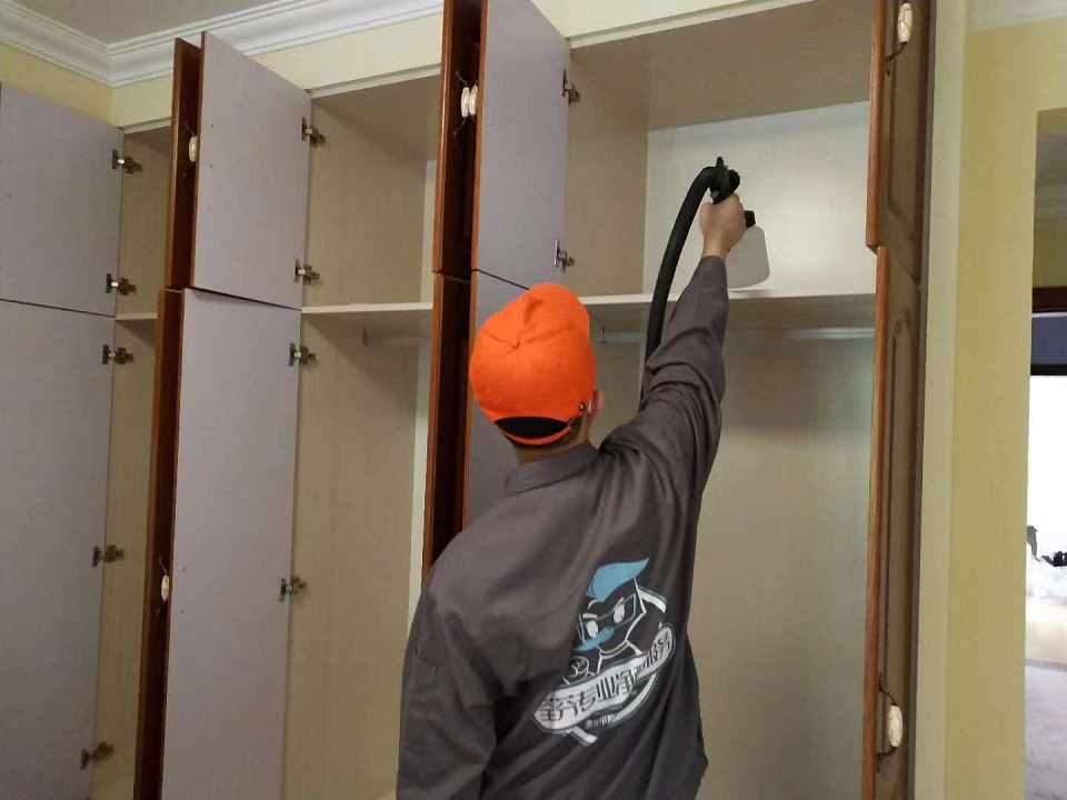 室內(nèi)臥室衣柜重點(diǎn)污染源甲醛治理 室內(nèi)臥室衣柜重點(diǎn)污染源甲醛治理